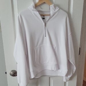 American Eagle Outfitters White Zip-Up Sweatshirt